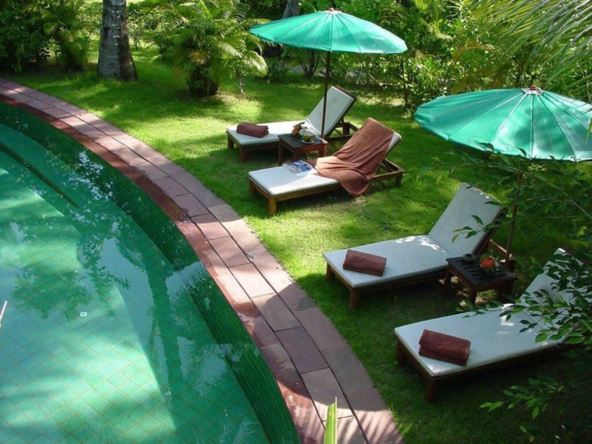 Baan Mai Beachfront Lone Island Phuket Exterior photo