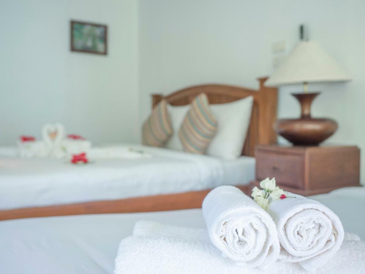 Baan Mai Beachfront Lone Island Phuket Exterior photo