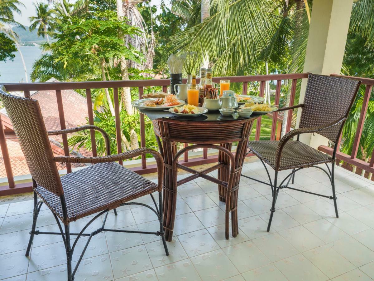 Baan Mai Beachfront Lone Island Phuket Exterior photo