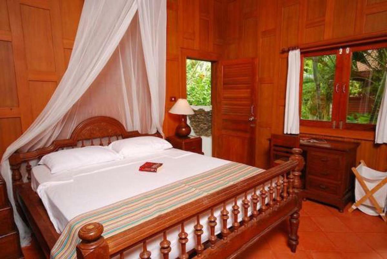Baan Mai Beachfront Lone Island Phuket Exterior photo